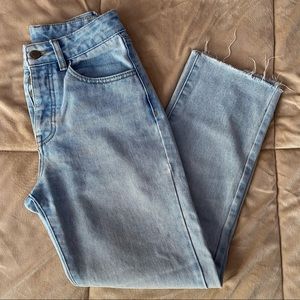 Brandy Melville High-waisted Mom Jeans